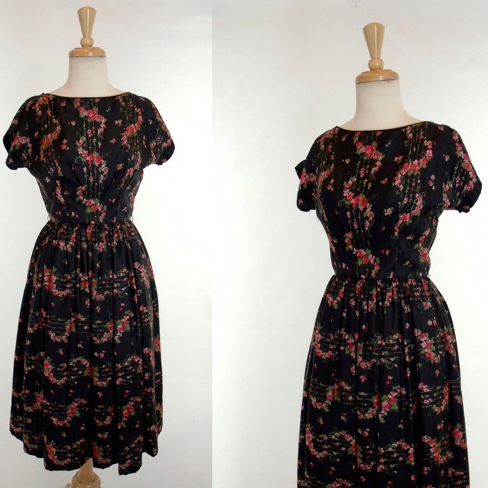 Vintage 1950s Black Pink Floral Dress Silk Small